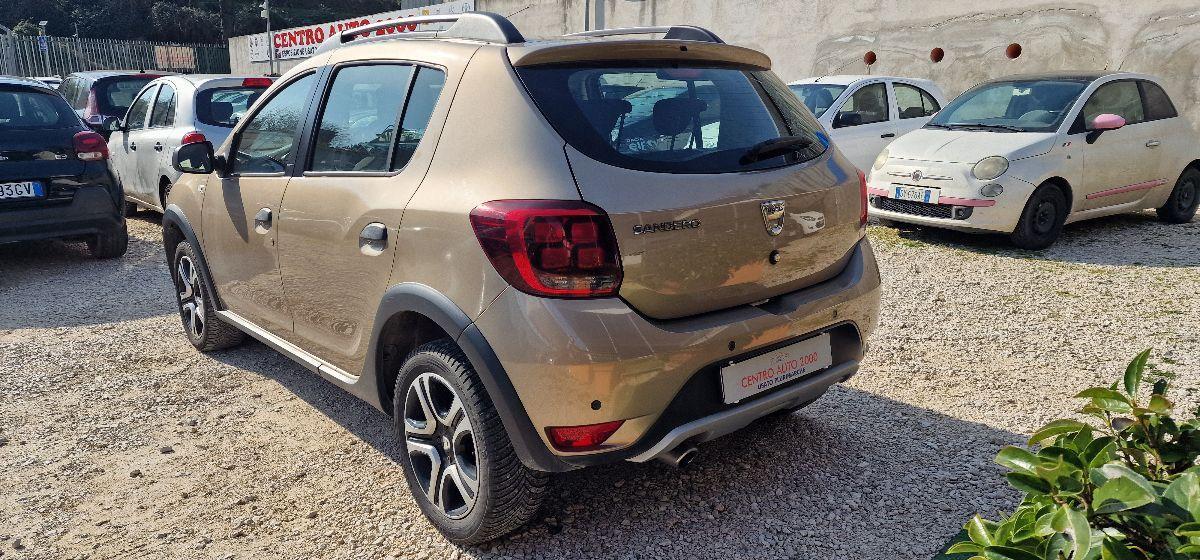 DACIA Sandero Stepway 1.5 DCi 90CV WOW