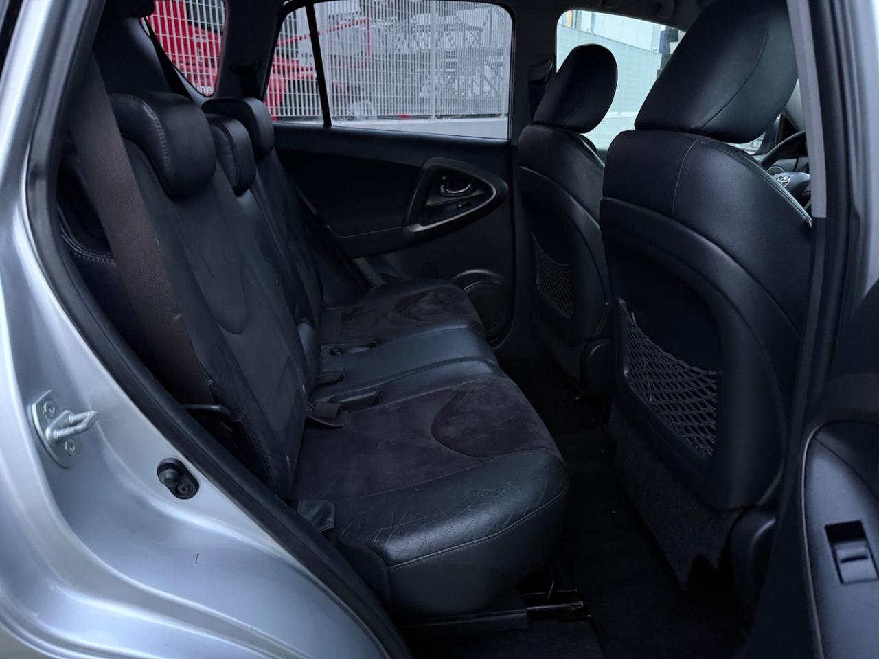 Toyota RAV 4 2.2 D-4D 150 CV DPF Exclusive