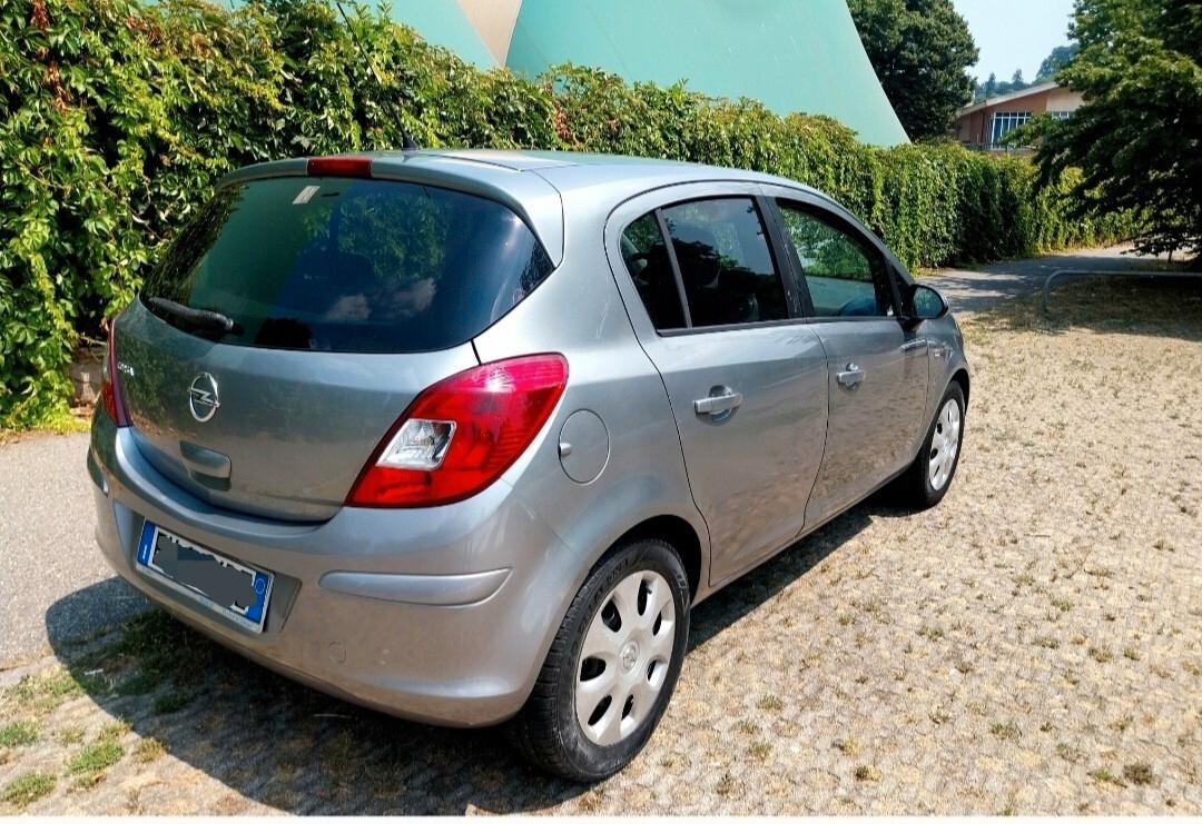 Opel Corsa 1.2 5 porte Edition