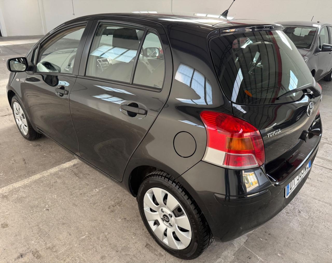 Toyota Yaris 1.0 Benzina 69Cv 5 porte - 2009