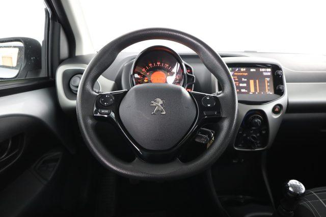 PEUGEOT 108 108 PureTech 82 5 porte Allure