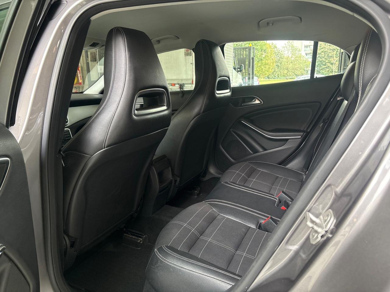 Mercedes-benz GLA 200 CDI Automatic