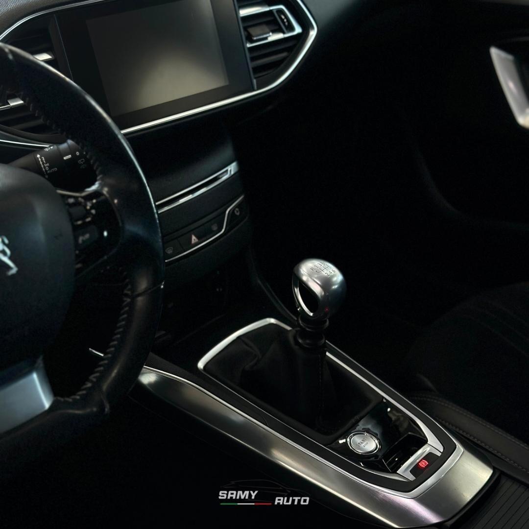 Peugeot 308 1.6 e-HDi 115 CV Stop&Start