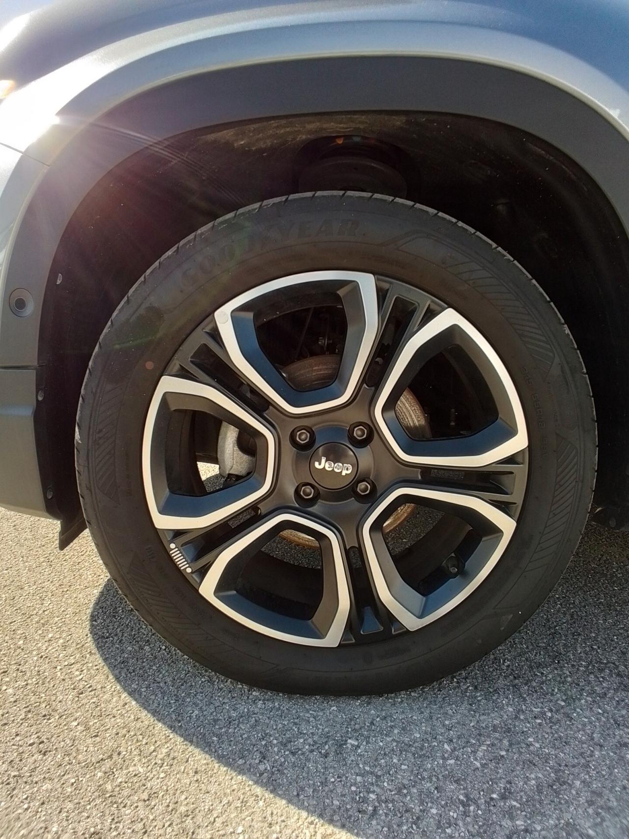Jeep Avenger 1.2 Turbo 100 CV Summit