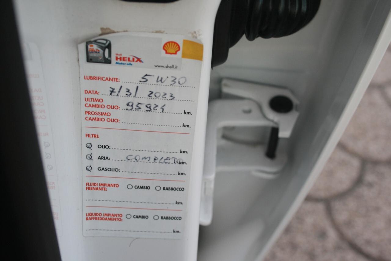 Peugeot 208 BlueHDi 100 S&S 5 porte Allure