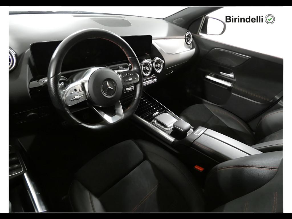 Mercedes-Benz GLA (H247) - GLA 200 d Automatic Premium