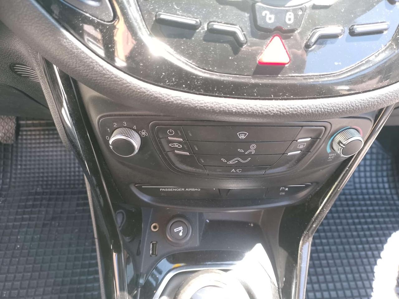 Ford B-Max 1,6 TDCI Full Optional Tetto Panoramico