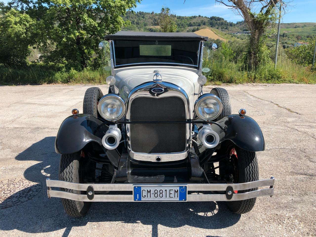 FORD MODEL A ROADSTER