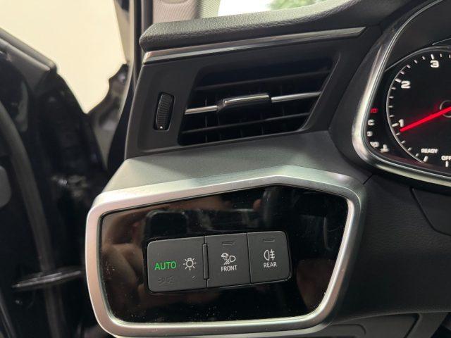 AUDI A6 Avant 40 2.0 TDI quattro ultra S tronic Business D