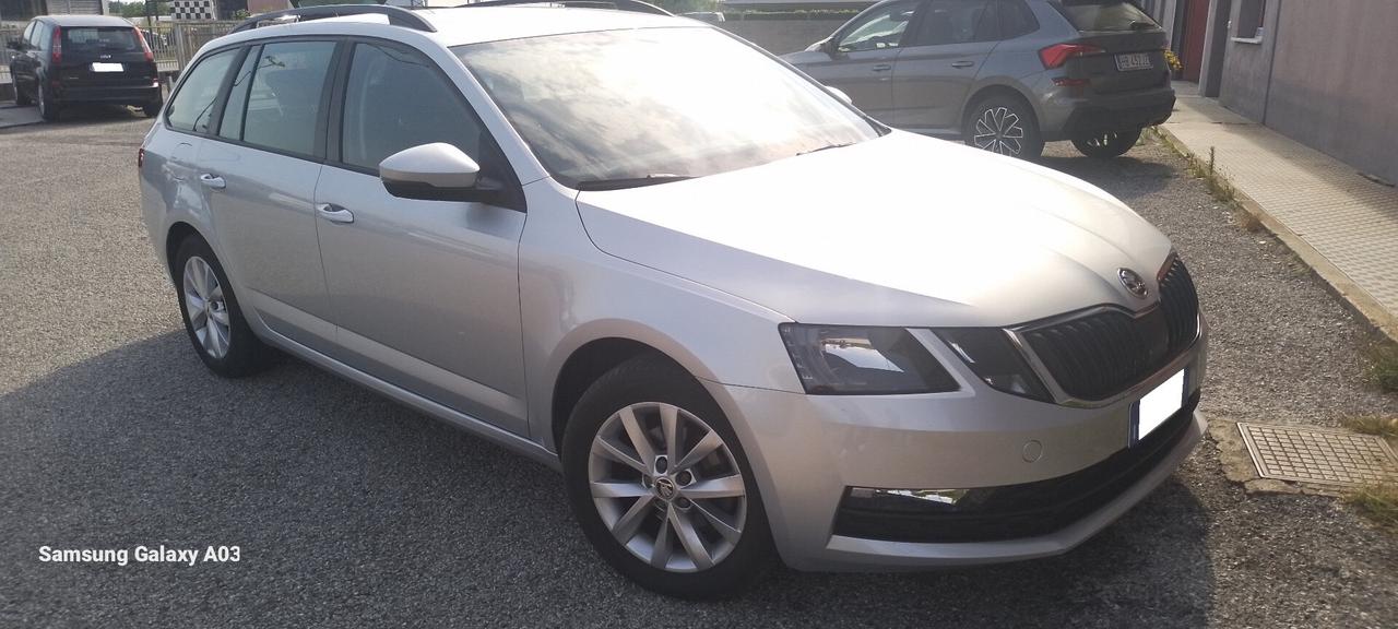 Skoda Octavia 1.6 TDI CR 115 CV DSG Wagon Style