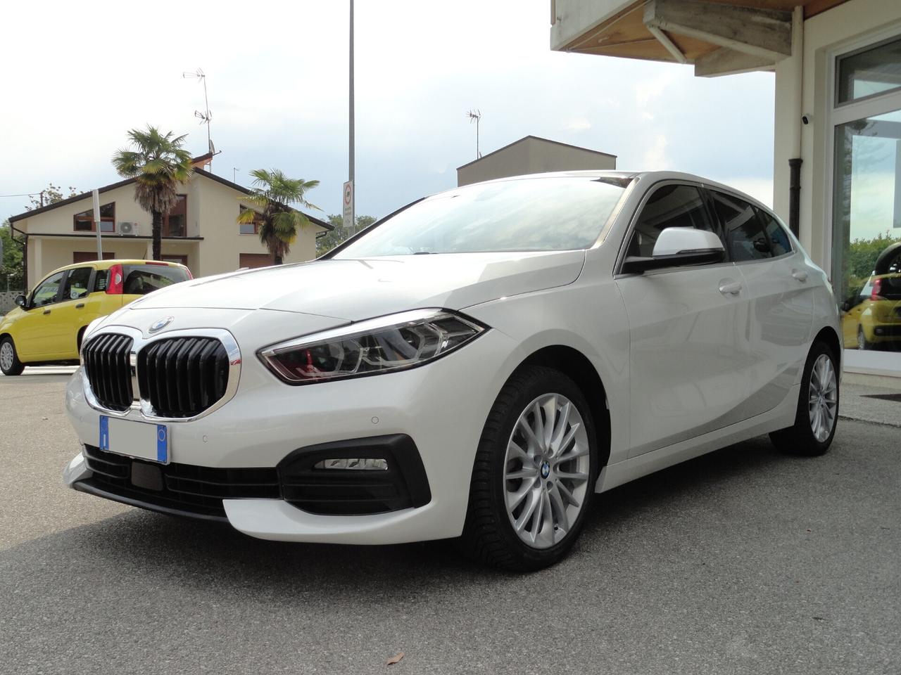Bmw 118 120d 5p. Business Advantage (Eccellenti condizioni)