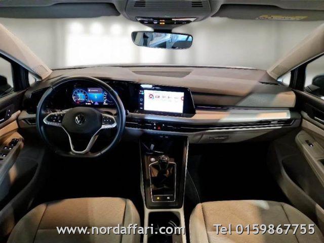 VOLKSWAGEN Golf 1.0 TSI EVO Life 110 cv