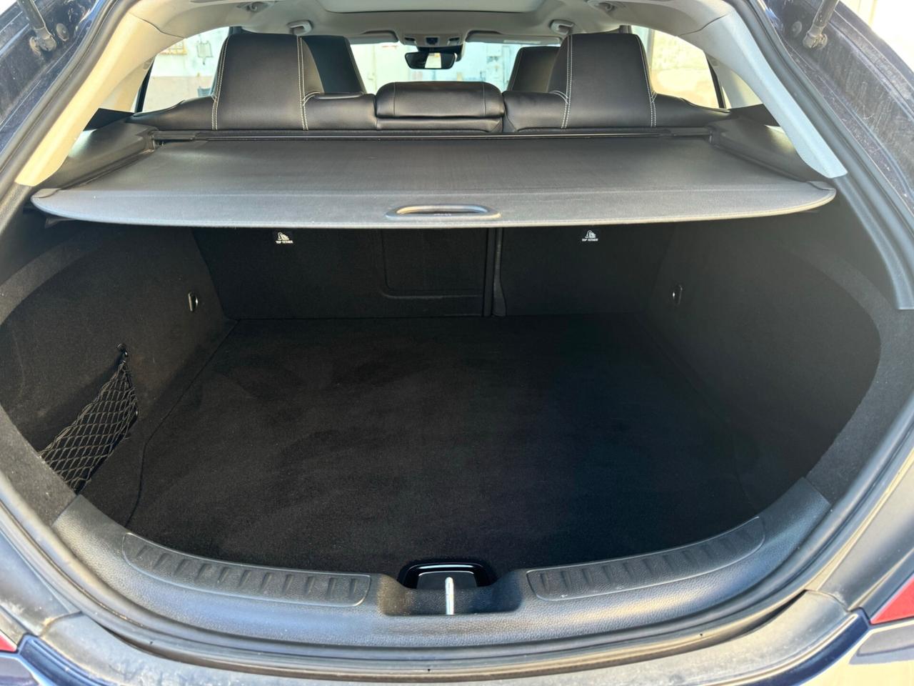 MERCEDES CLA 200d S.B. Sport - Tetto Led Navi
