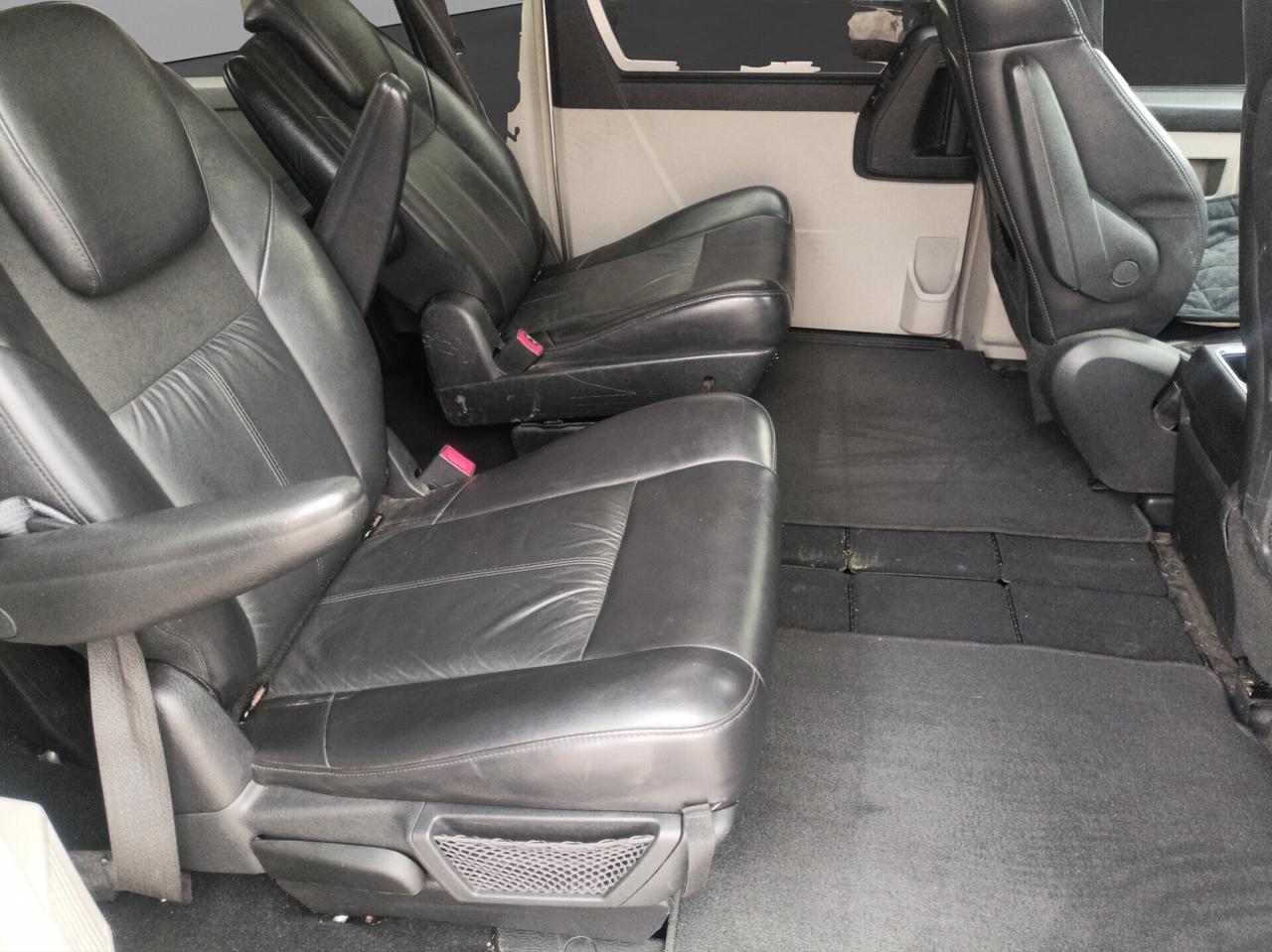 Lancia Voyager 2.8 crd