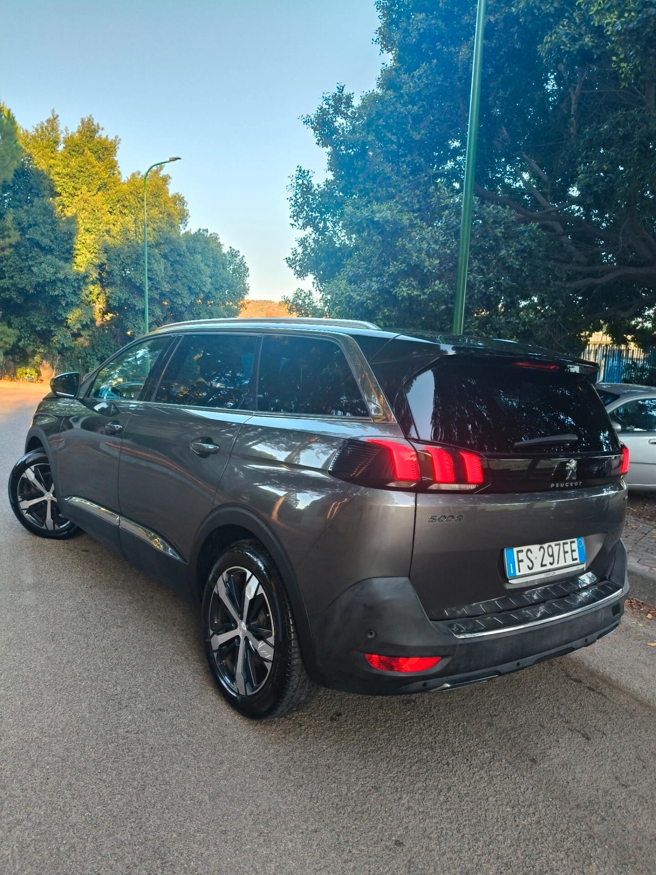 Peugeot 5008 BlueHDi 130 S&S EAT8 GT Line