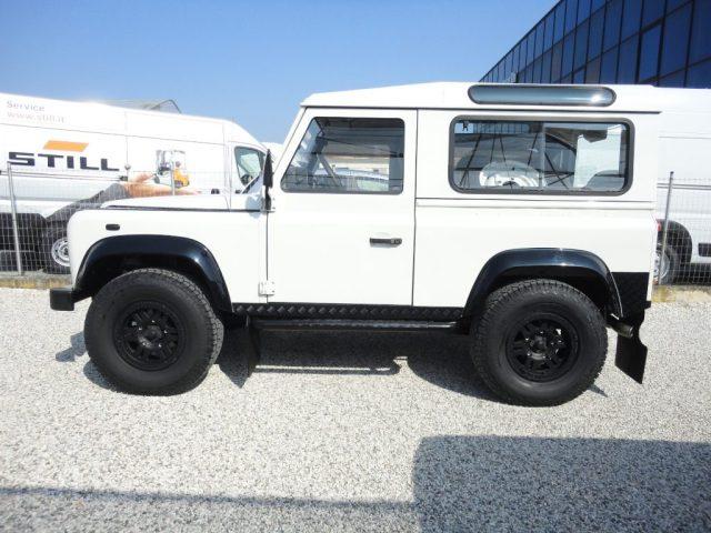 LAND ROVER Defender 90 2.5 Td5 Station Wagon S - N1 Neopatentati