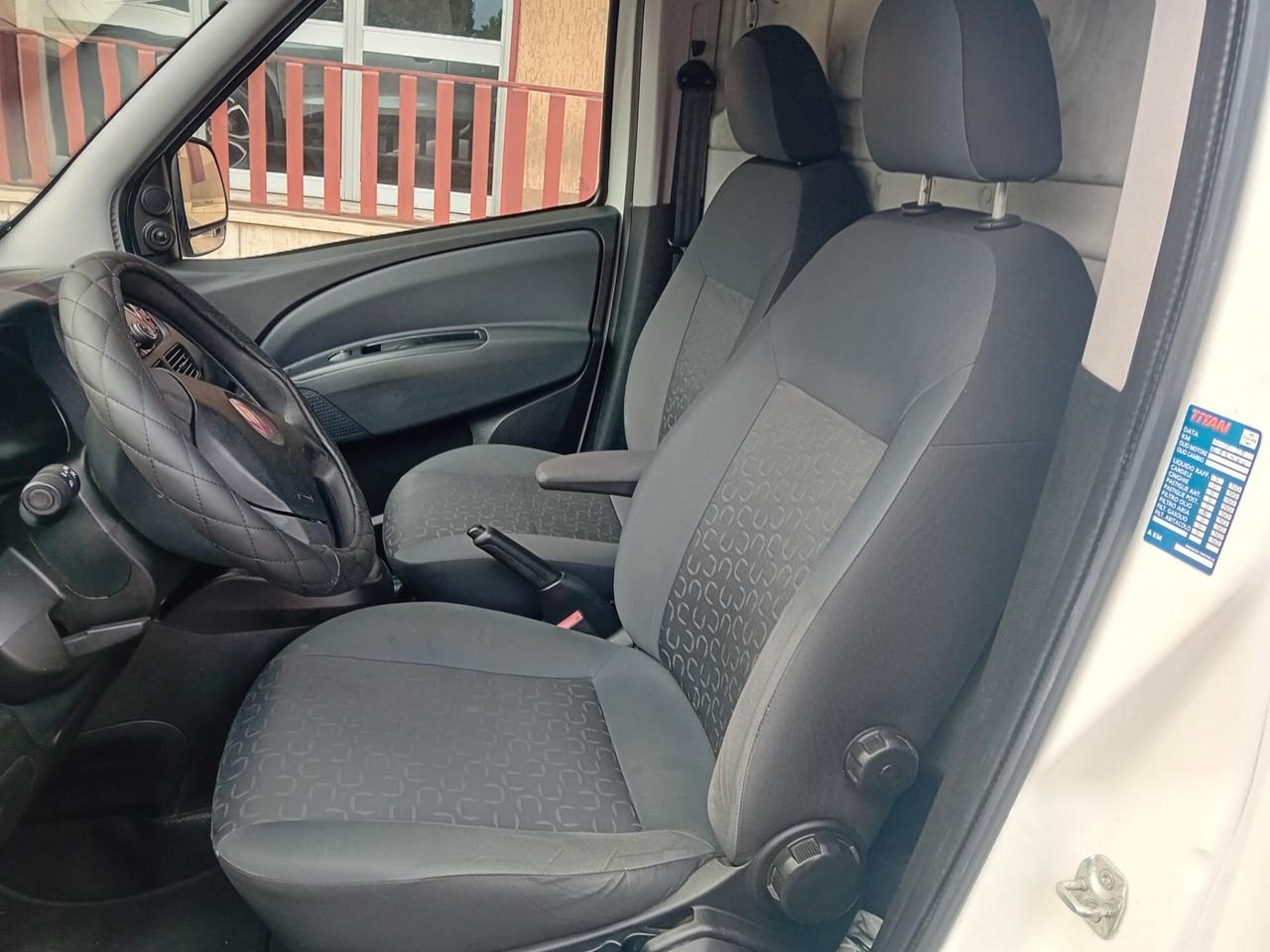Fiat Doblo Doblò 1.6 MJT 105CV PL-TN Cargo Maxi Lamierato SX