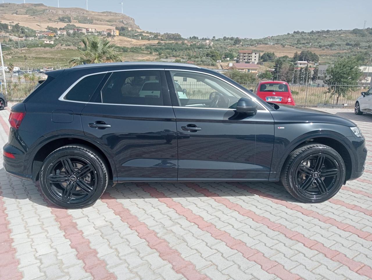 Audi Q5 40 TDI quattro S tronic S line plus