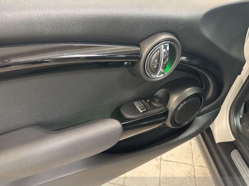 MINI Mini Full Electric Mini F56 Full Electric Mini 3p Cooper SE XL auto