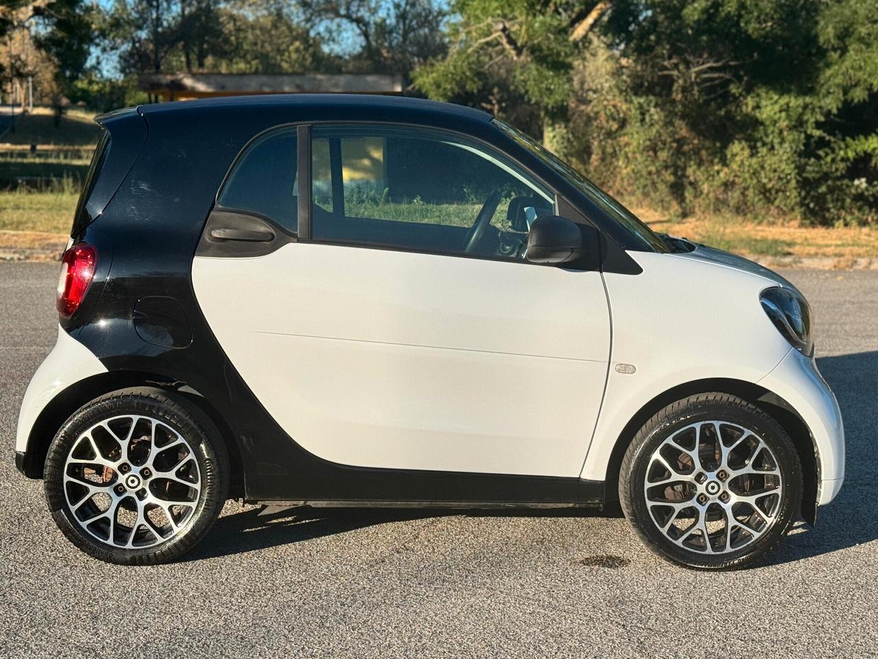 Smart ForTwo 71cv -NESSUN VINCOLO DI FINANZIAMENTO-