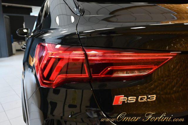 AUDI RS Q3 SPB Q.S-TR.DYNAMIC BLACKLINE TET.21"PELLE RS FULL