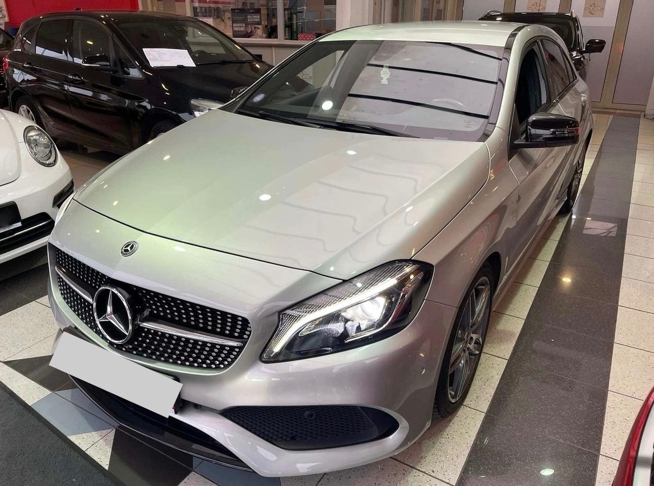 MERCEDES A200d PREMIUM Amg - Led Navi 18