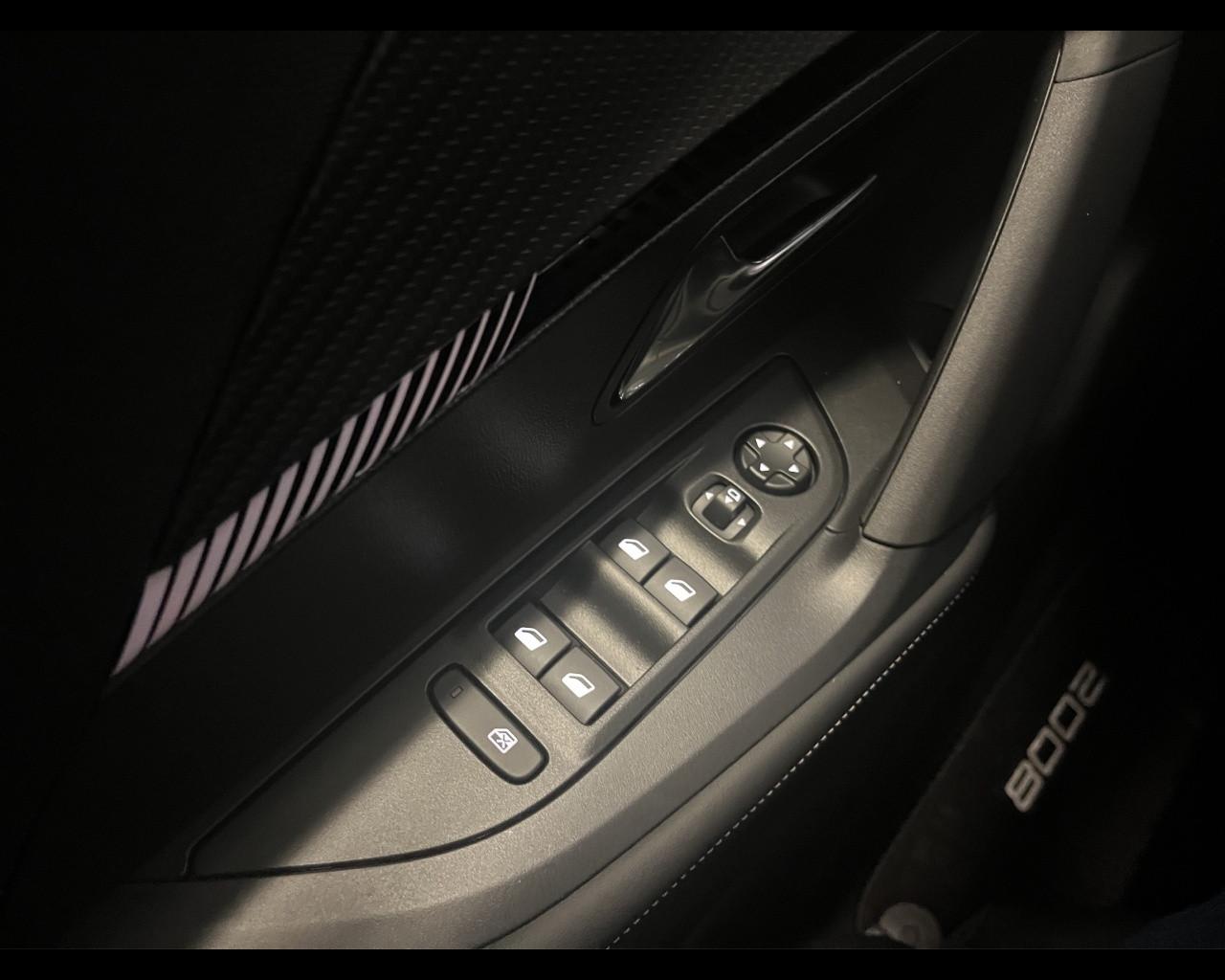 PEUGEOT 2008 2ª serie - 2008 PureTech 100 S&S Allure
