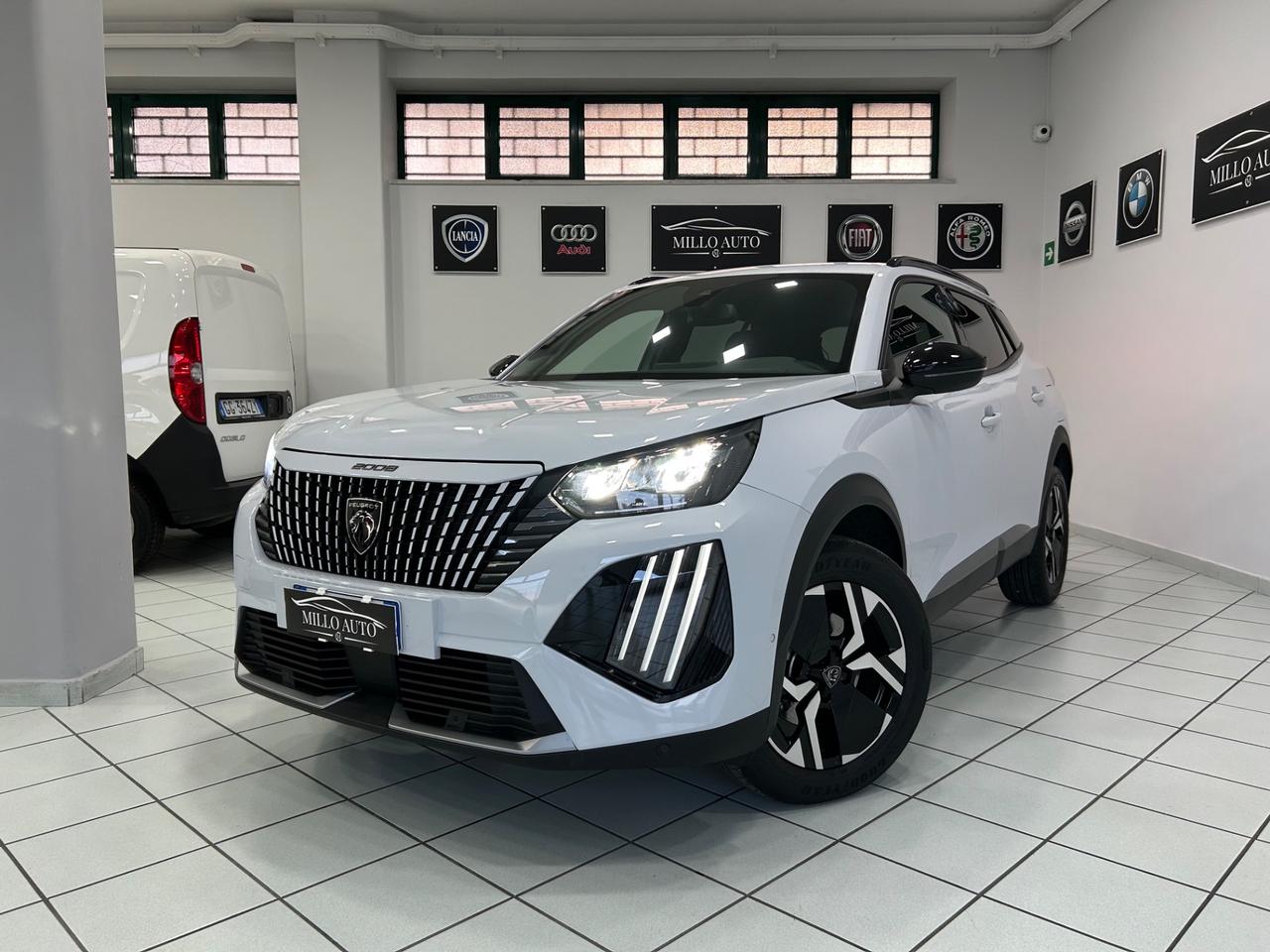 Peugeot 2008 BlueHDi 130 EAT8 Allure PROMO