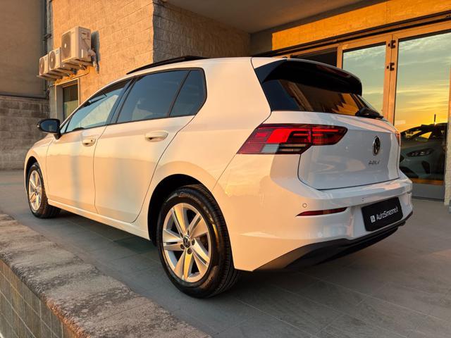 VOLKSWAGEN Golf 2.0 TDI DSG SCR Life TETTO-LUCI AMBIENTE