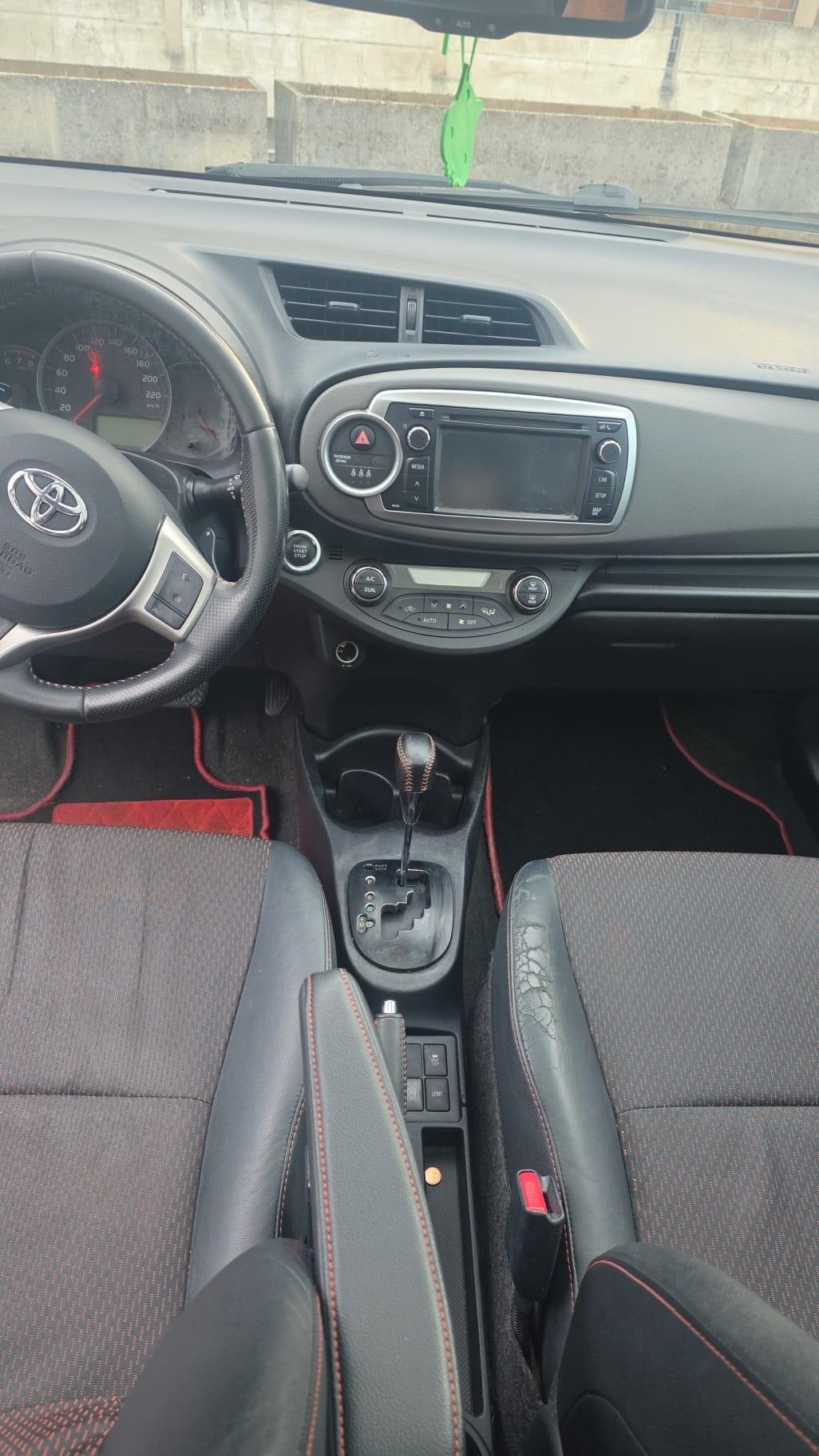 Toyota Yaris 1.3 5 porte Active CVT Stop & Start