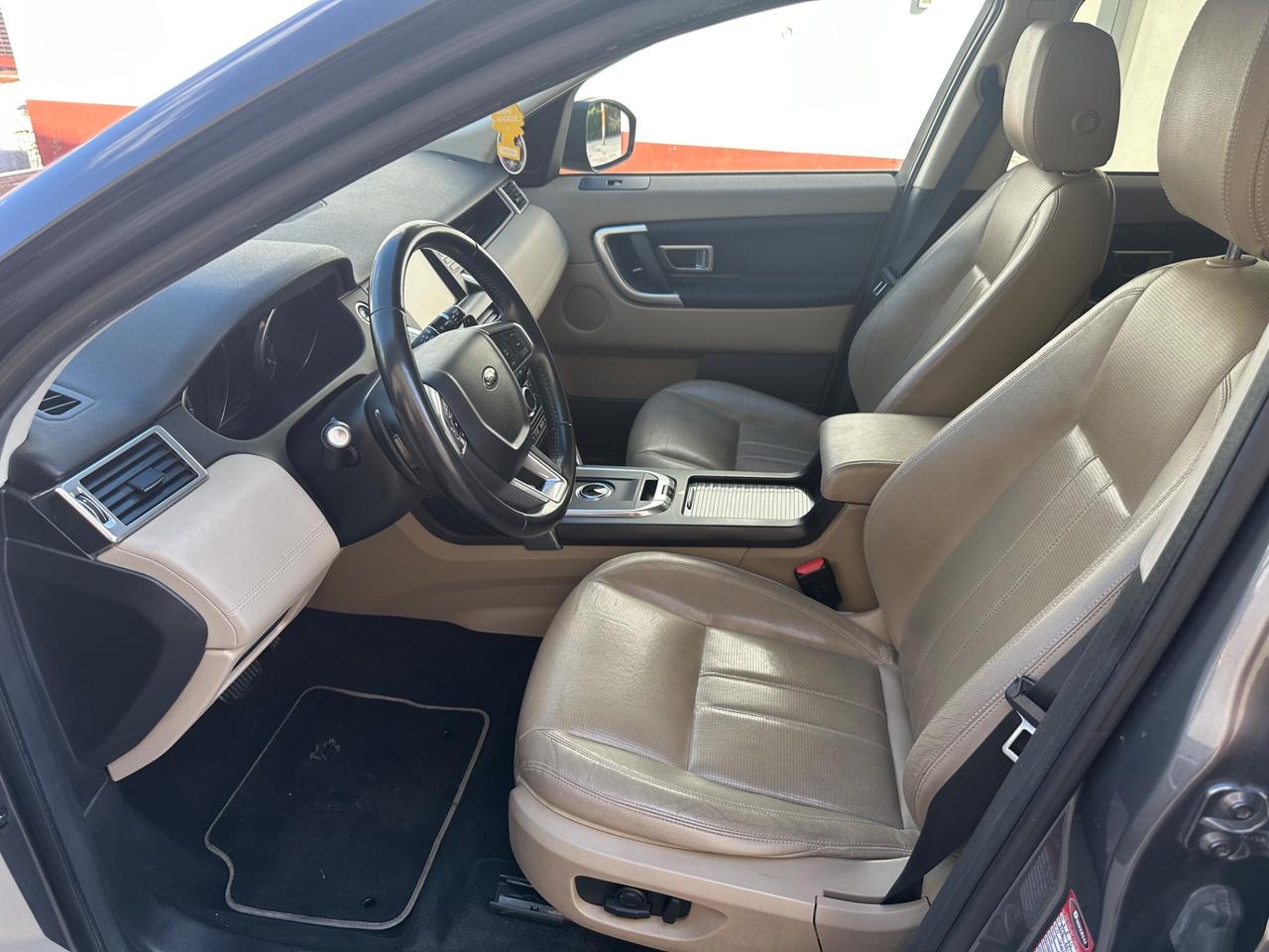 Land Rover Discovery Sport 2.0d R-Dynamic Full optional