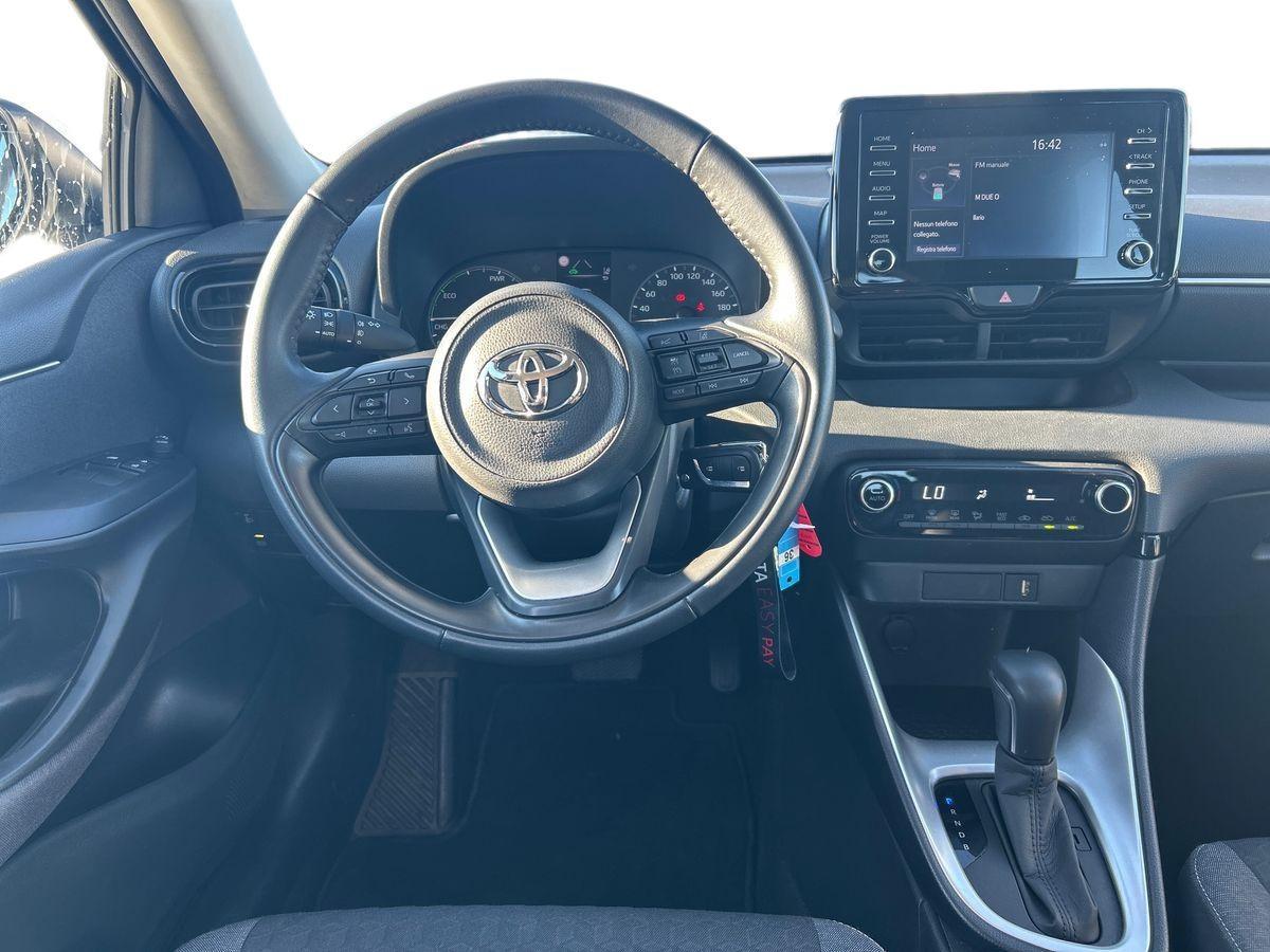 TOYOTA Yaris 4ª serie - Yaris 1.5 Hybrid 5 porte Active
