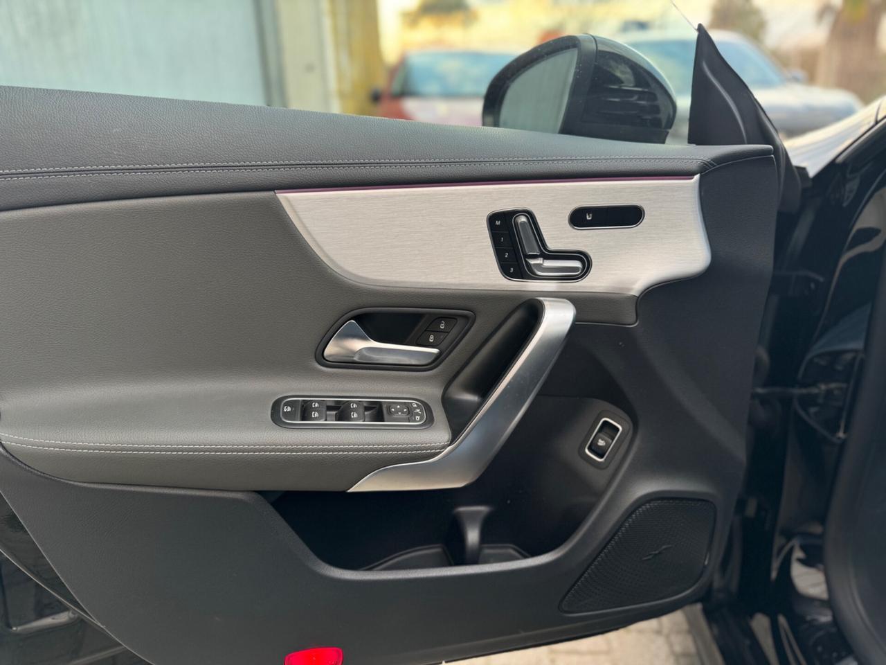 Mercedes-benz CLA 250 Automatic 4Matic Premium