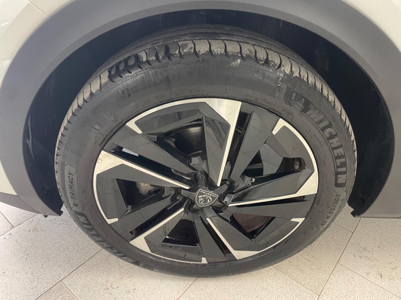 Peugeot 408 PureTech 130 S&S EAT8 Allure km 8.000