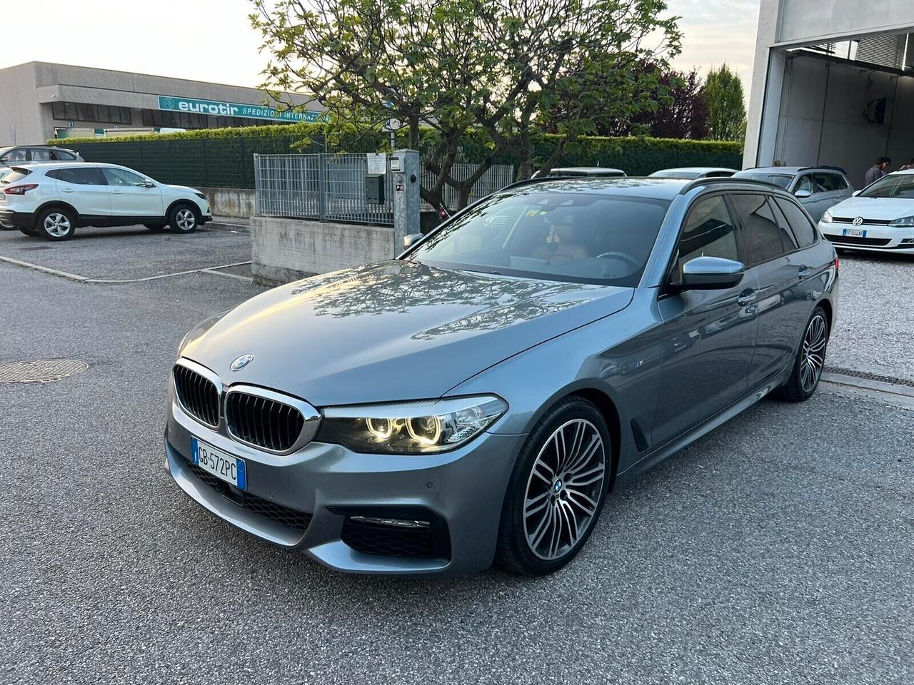 Bmw 530 530d xDrive Touring Msport