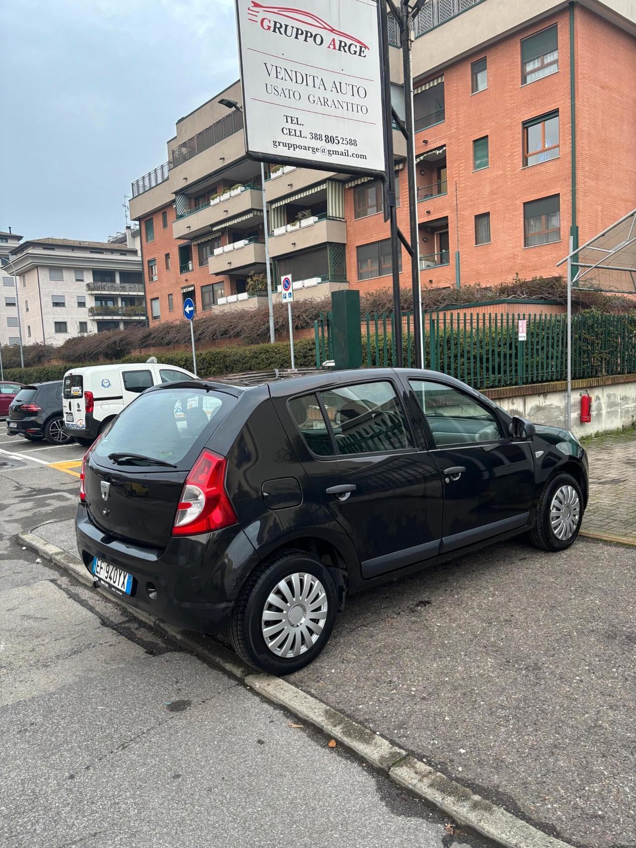 Dacia Sandero 1.4 8V GPL Lauréate