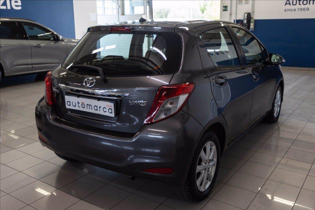 TOYOTA Yaris 5p 1.0 del 2012