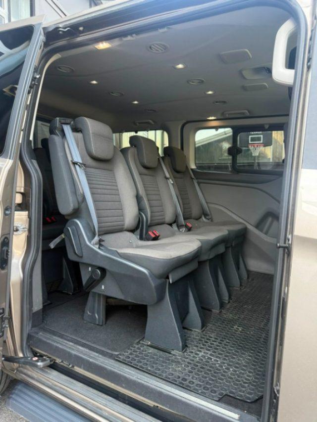 FORD Tourneo Custom 310 2.0 TDCi 170CV aut. PC Titanium GANCIO TRAIMO