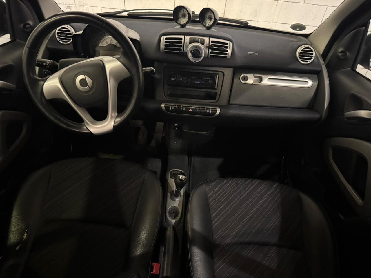 Smart ForTwo MHD coupé pure