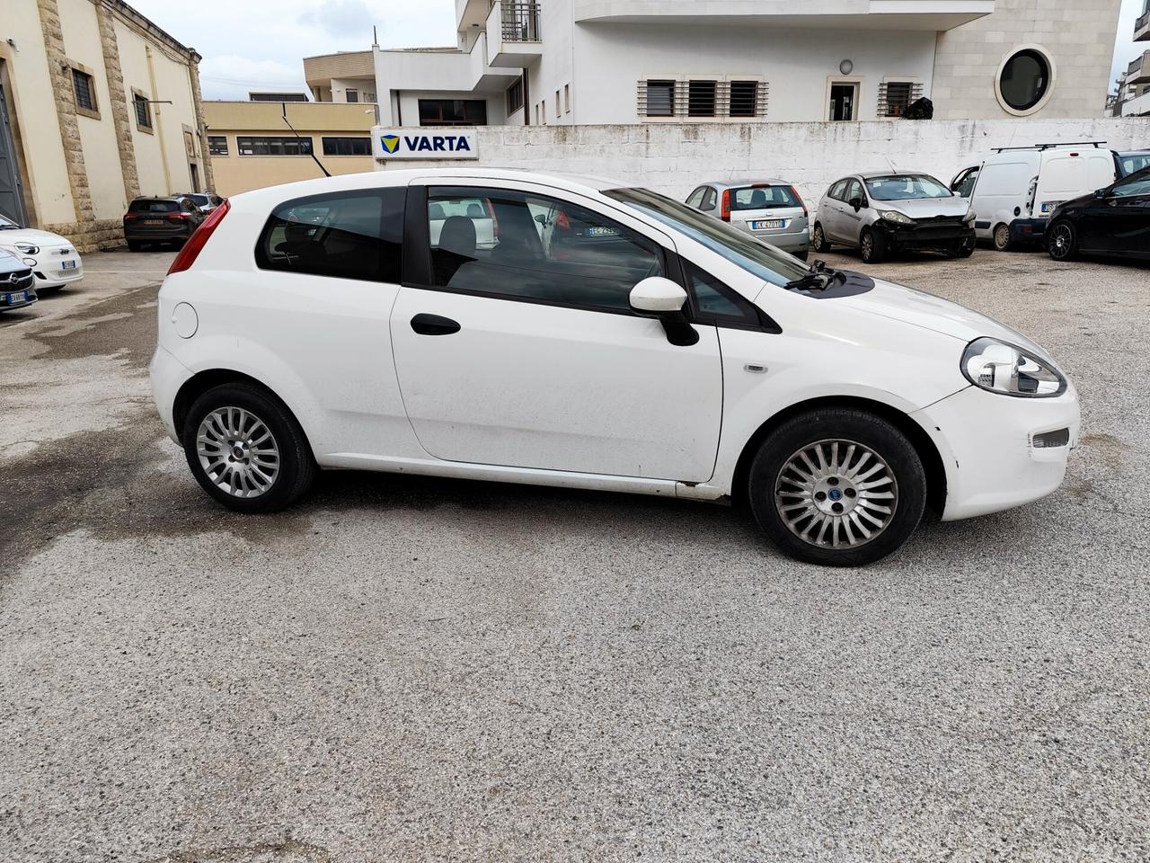 Fiat Punto 1.3 MJT II S&S 85 CV 3 porte ECO Young
