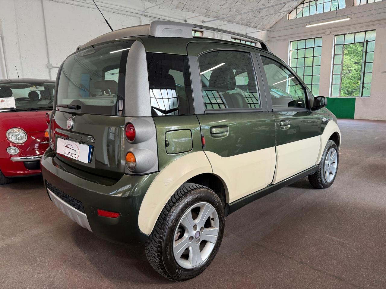 Fiat Panda 1.3 MJT 16V 4x4 Cross PARI AL NUOVO !!
