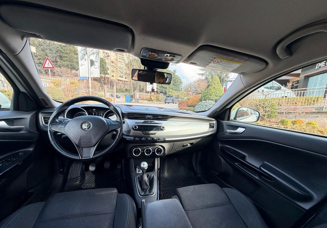 Alfa Romeo Giulietta 1.6 JTDm-2 105 CV Exclusive 2013