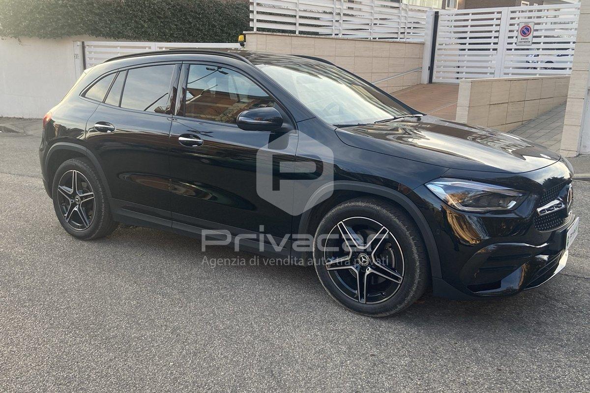 MERCEDES GLA 200 d Automatic Premium