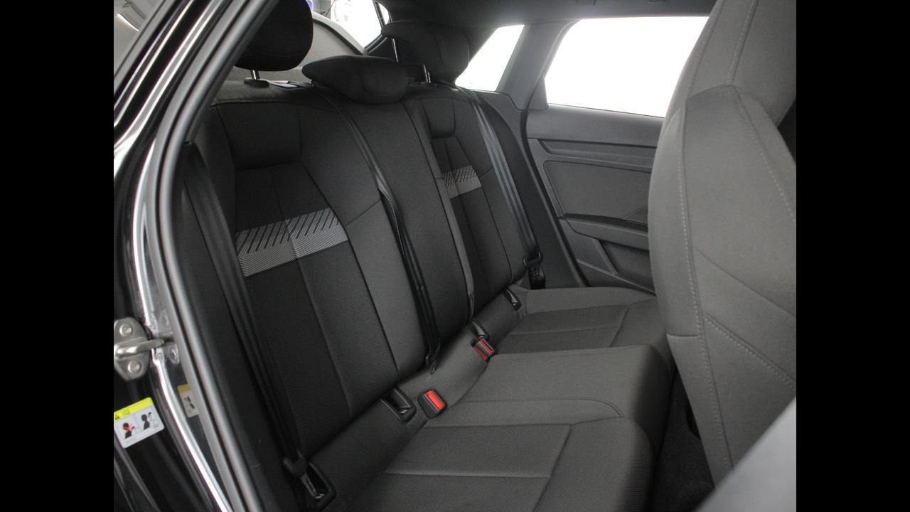 AUDI A3 IV 2020 Sportback - A3 Sportback 35 2.0 tdi S line Edition s-tronic