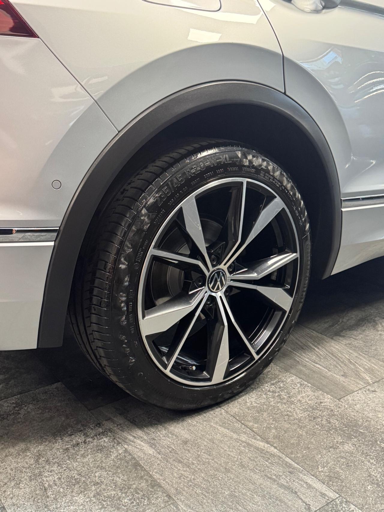 VW Tiguan 2.0 TDI 150 CV DSG R-Line Tetto Apribile
