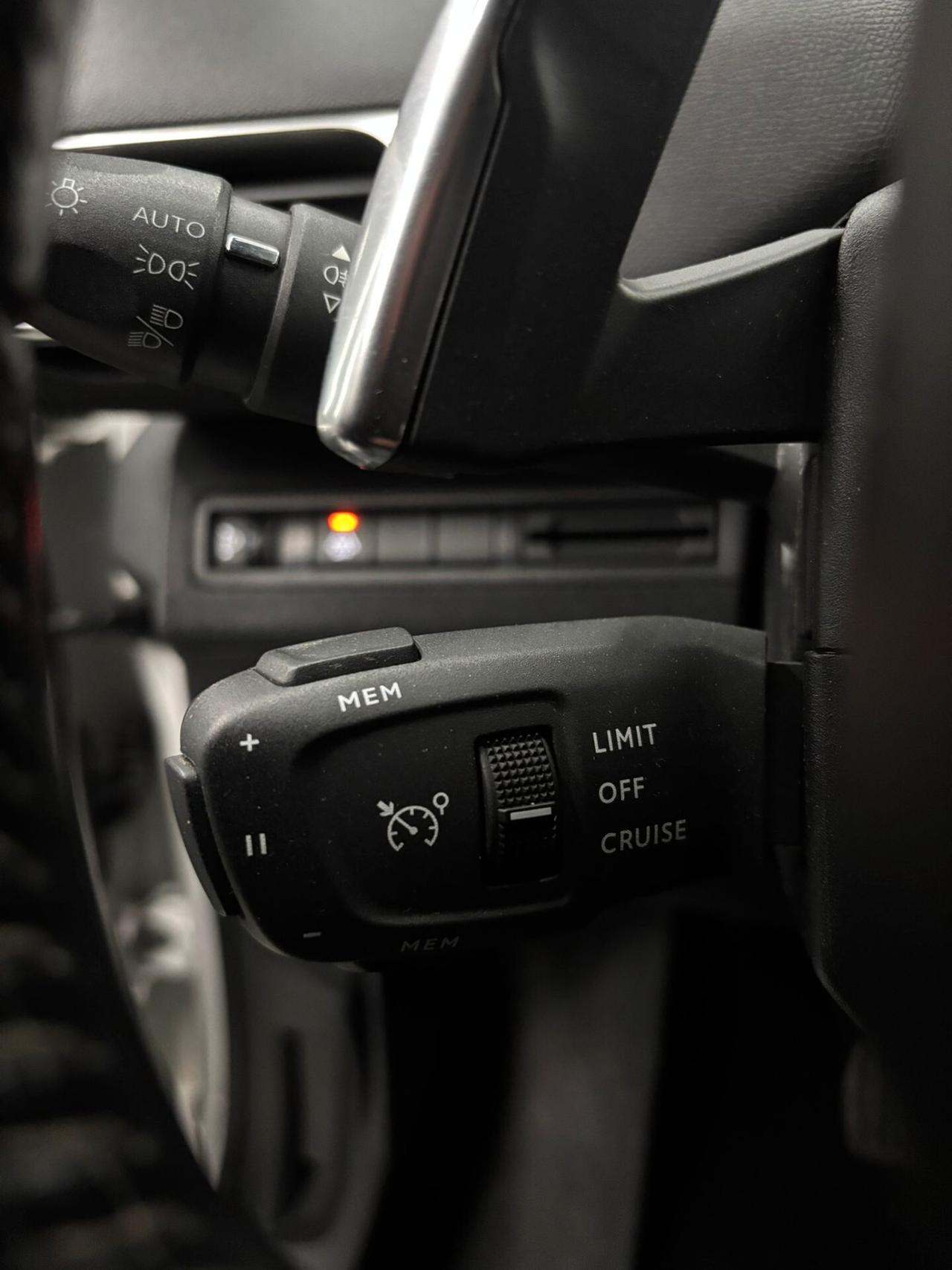 Peugeot 3008 1.5 BlueHDi 130 S&S EAT8 Allure