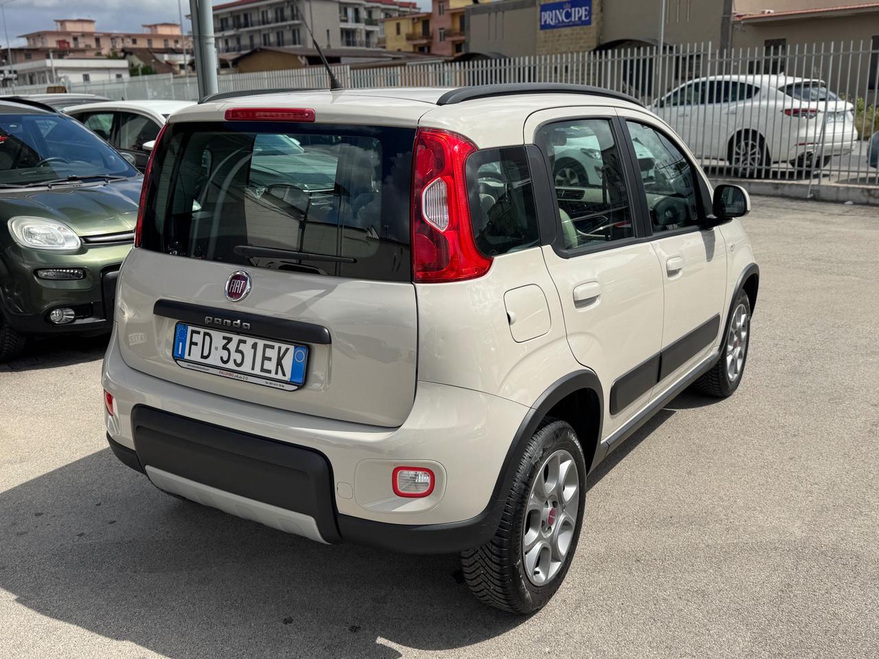 Fiat Panda 1.3 mjt Trekking 95cv 100MILA KM