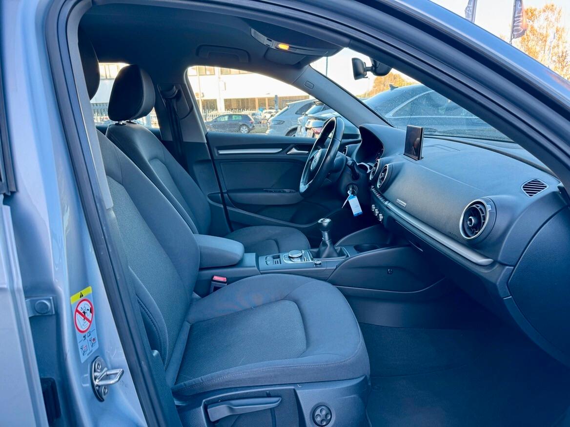 Audi A3 SPB 30 TDI Business