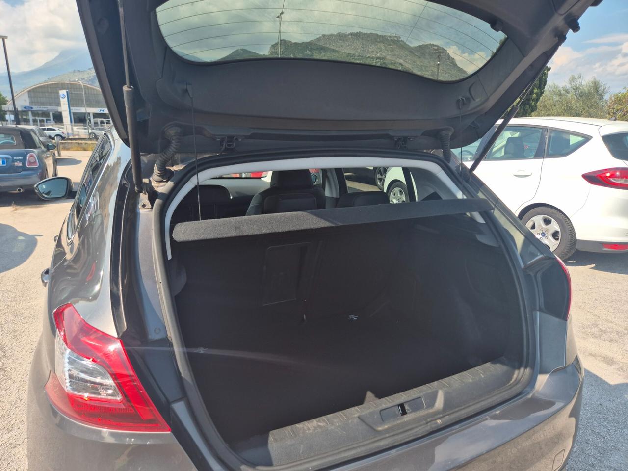 Peugeot 308 BlueHDi 120 S&S Allure