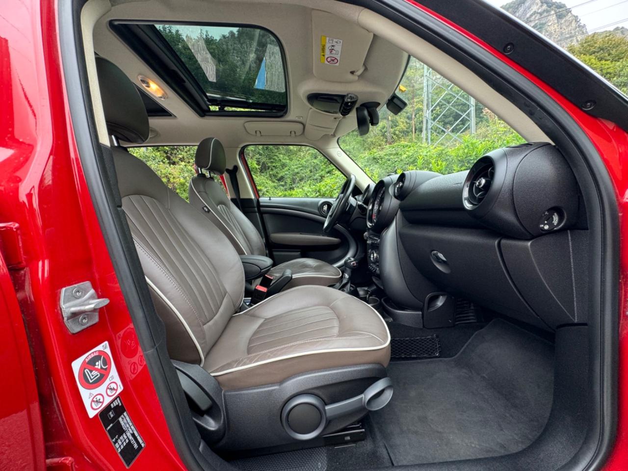 Mini Countryman 2.0 Cooper SD ALL4 - Book Service
